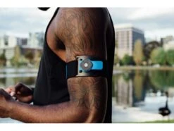 Quad Lock Sports Armband -Suzuki Verkaufsgeschäft 1118100 4 800wx800h 106489