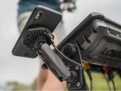 Quad Lock 360 2-Loch Rechtecksockel 12 Quad Lock 360 2-Loch Rechtecksockel -Suzuki Verkaufsgeschäft 1118123 3 800wx800h 106153