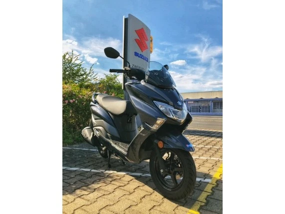 Suzuki UB 125 EX Burgman Street 4 Suzuki UB 125 EX Burgman Street – Bild 4